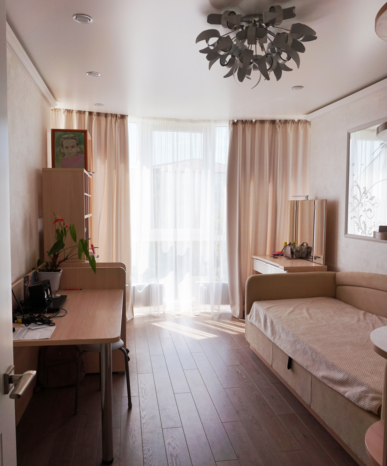 Энгельс, наб. Рудченко