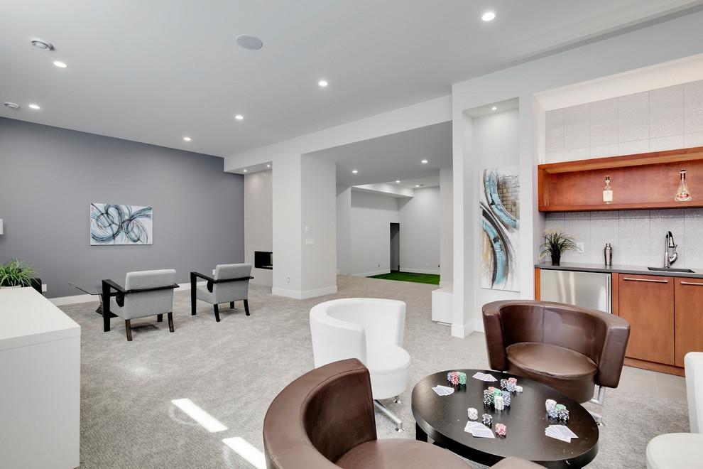 Transitional basement photo in Calgary