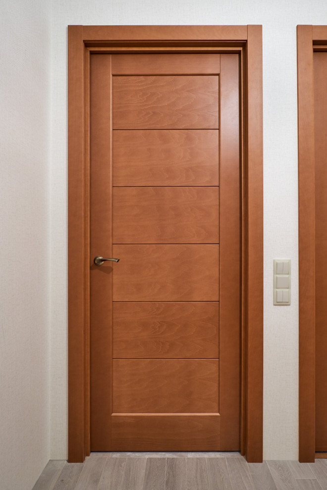 Домино в отделке Бук Орех