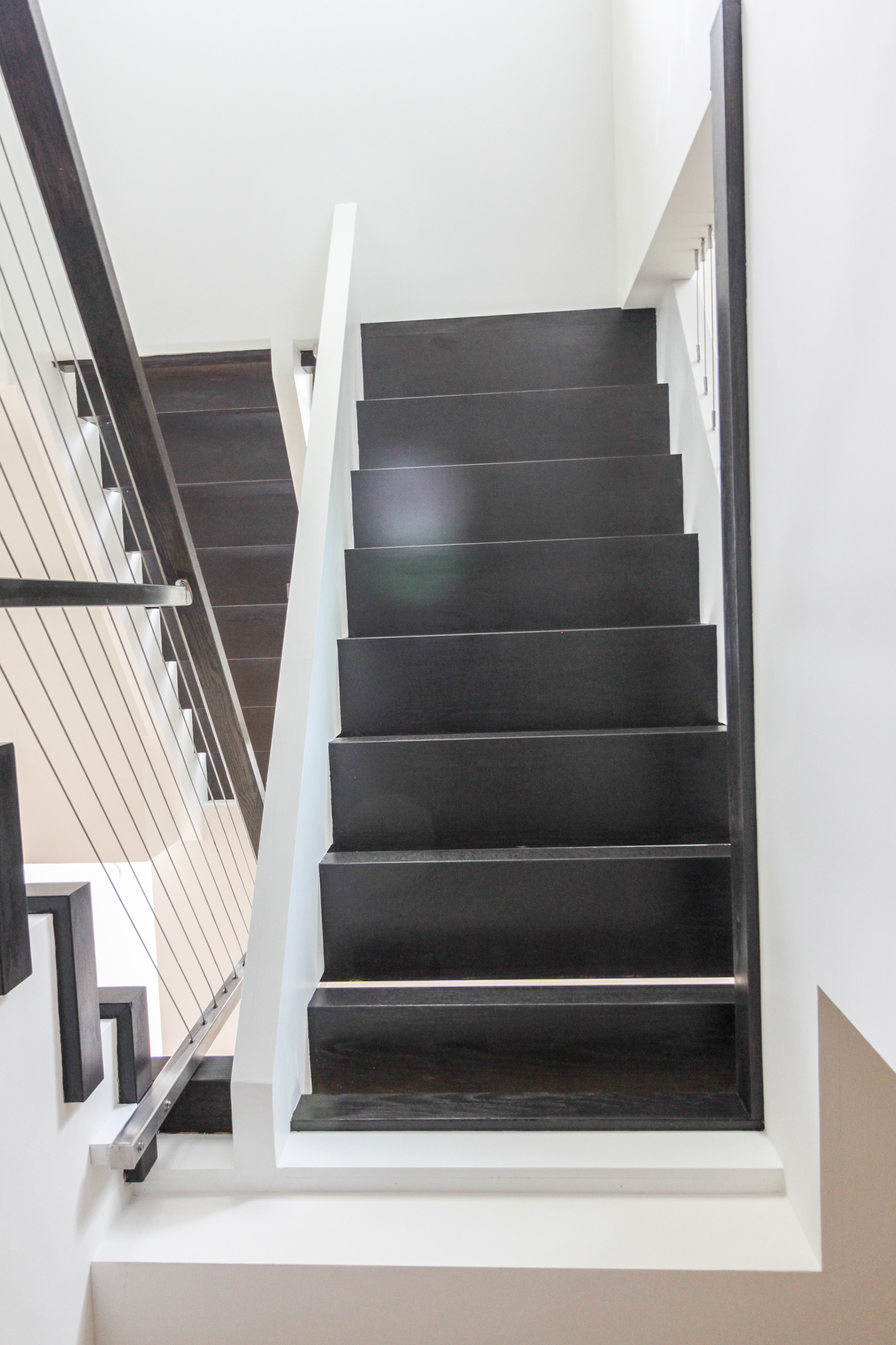 70_Contemporary Stairs With No Risers & Horizontal Railing, Vienna VA 22180