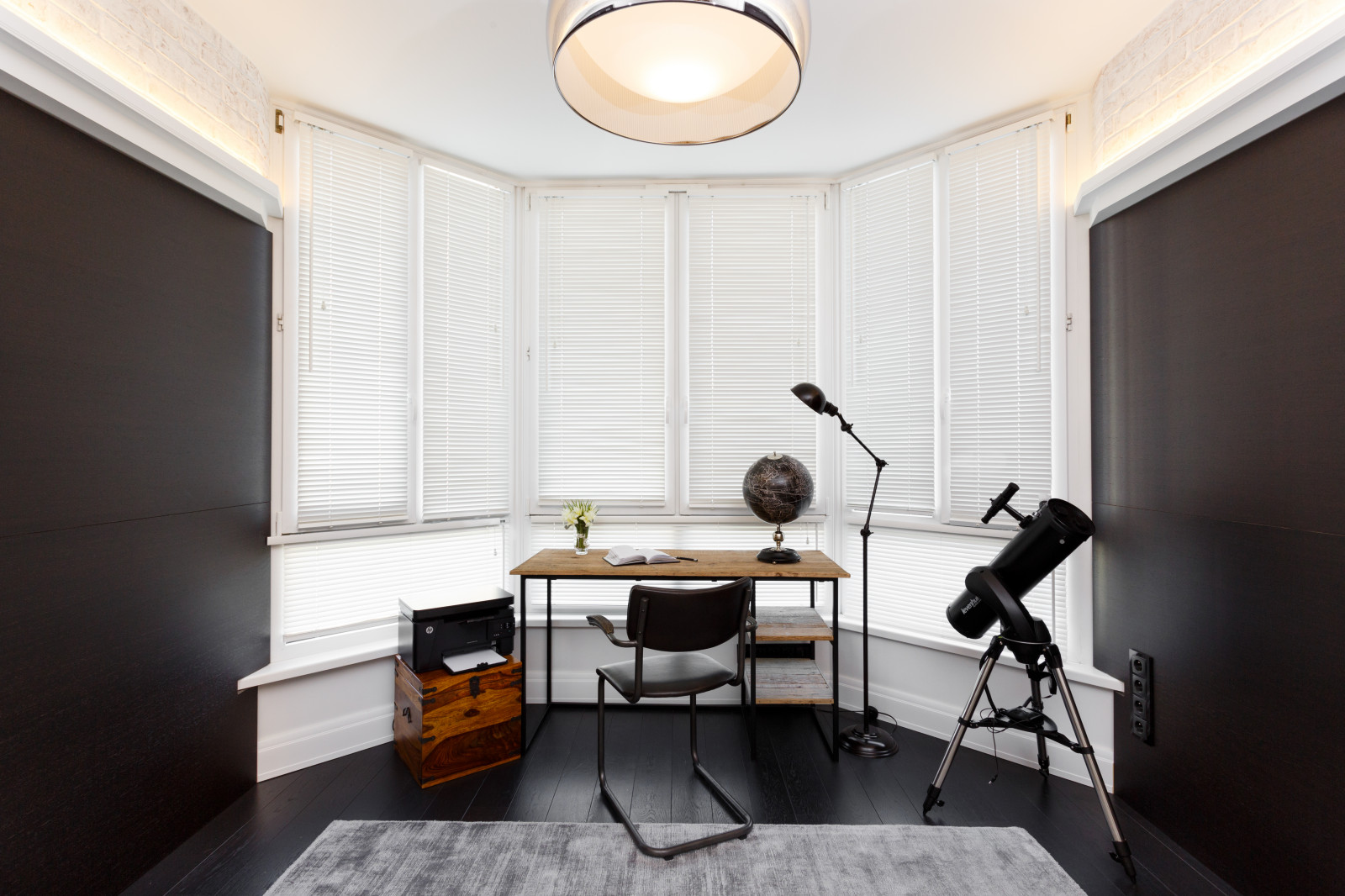 Квартира с яркими акцентами .160 м/кв