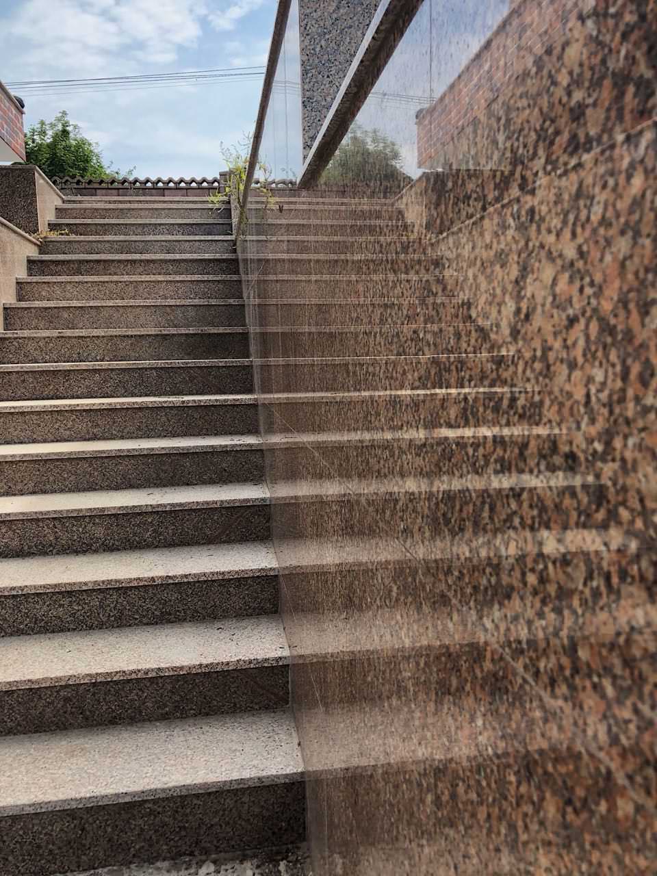 Лестница из гранита "Изабель"