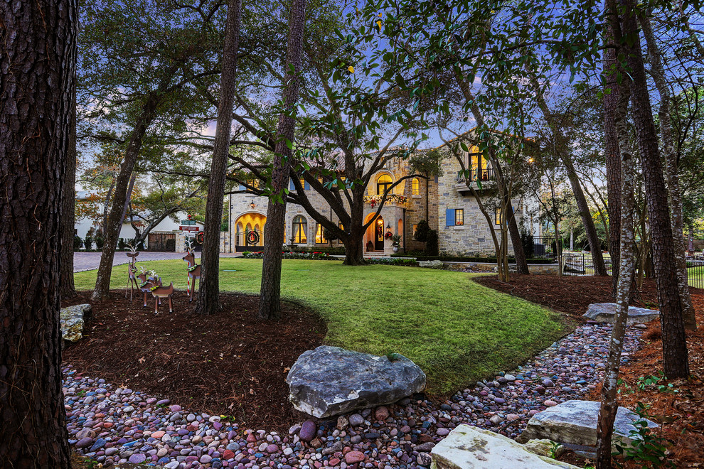 Hunter's Creek French Country