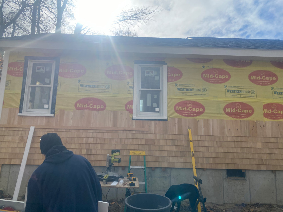 Addition to mid cape home