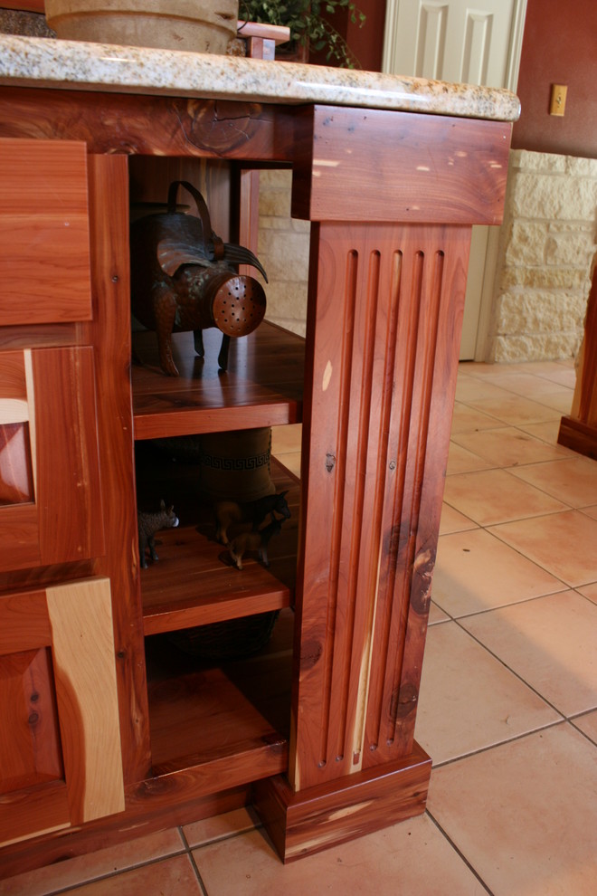 Mountain style kitchen photo in Austin
