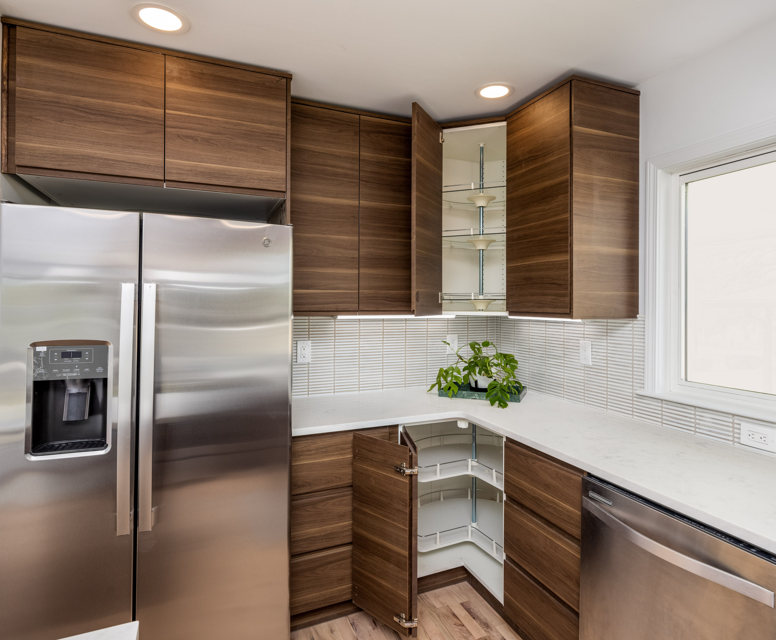 Brookhaven Full Kitchen and Bathroom Remodel