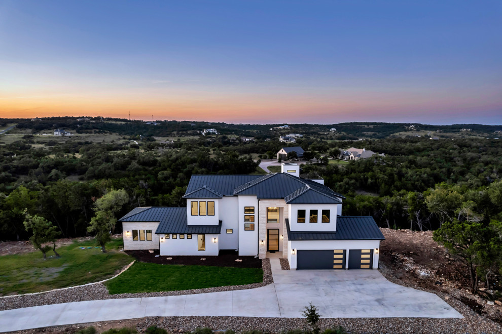 New Braunfels 2 Story Modern