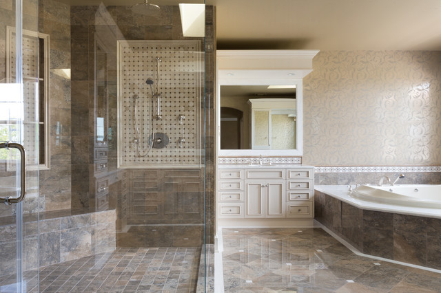 Ruby Hills Estate classique-chic-salle-de-bain