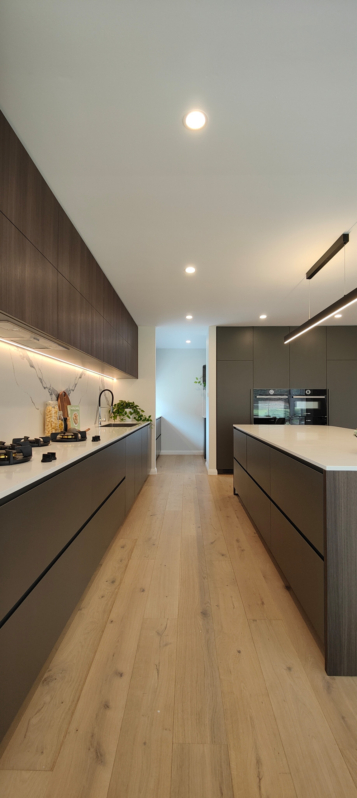 Epping luxury modern kitchen