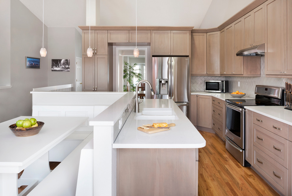 Kitchen - transitional kitchen idea in Denver