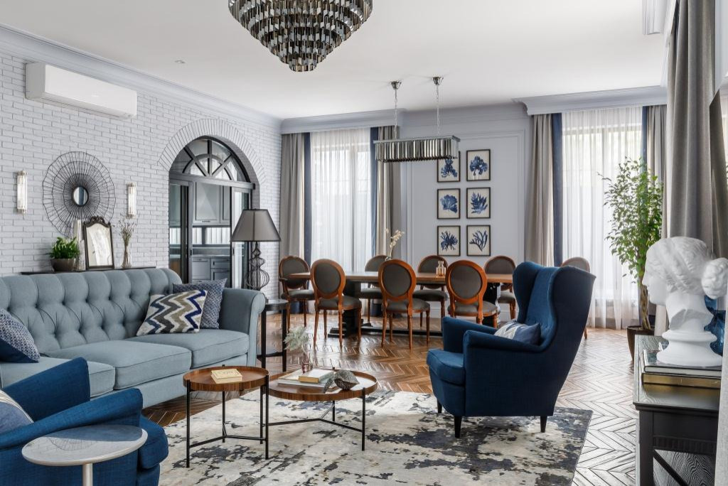 Гипсовая лепнина Аврора (Краснодар) в частном доме. Дизайнер Галина Довлатян