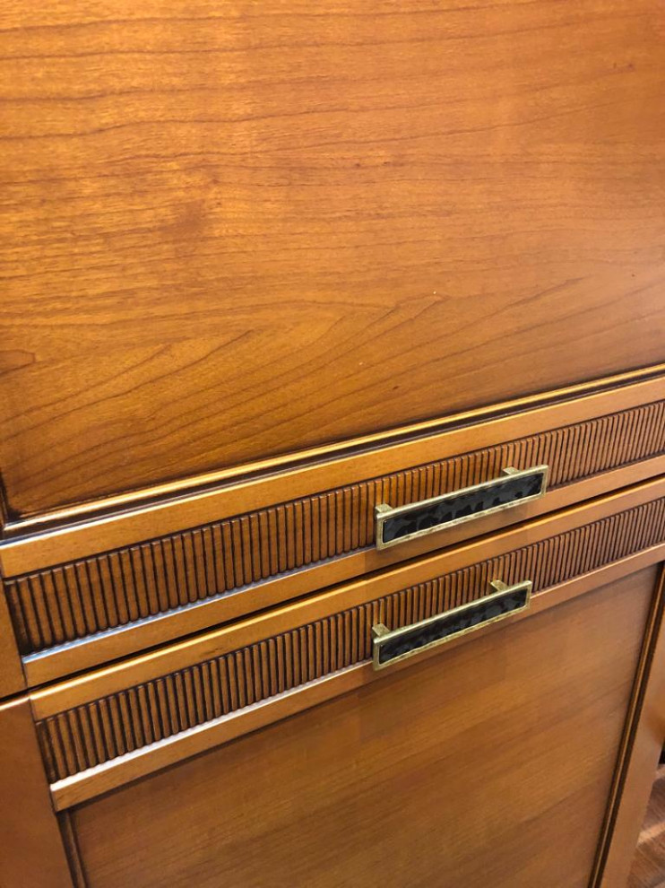 глухой фасад