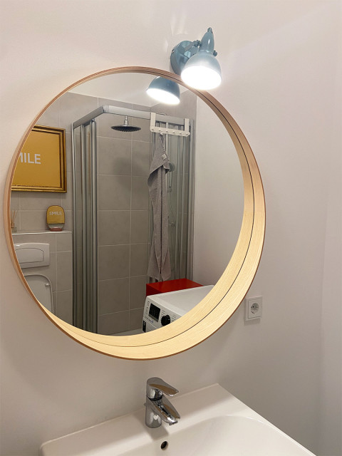 Badezimmer modern-bathroom