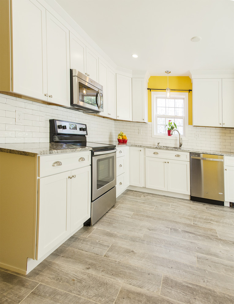 Transitional kitchen photo in Boston