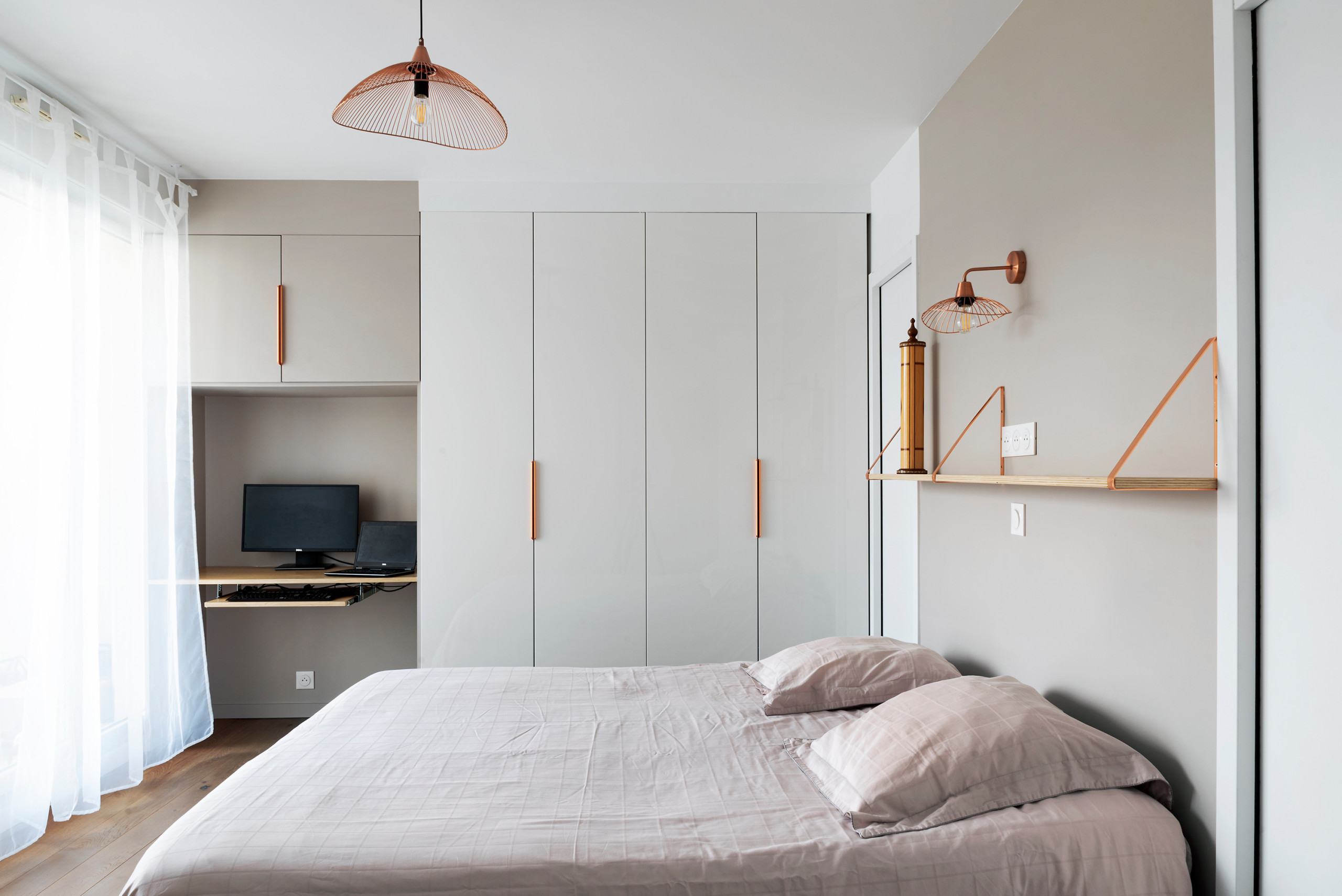 Photothèque : 40 bureaux s'incrustent dans les chambres
