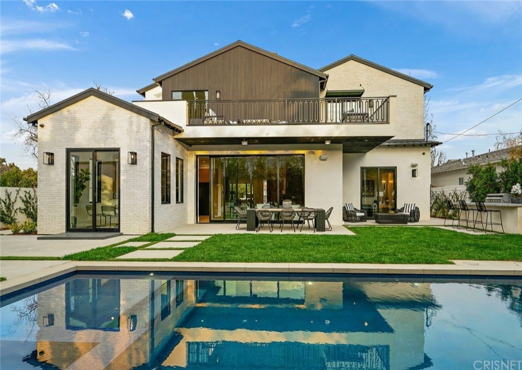 New Construction - Noeline Avenue Encino