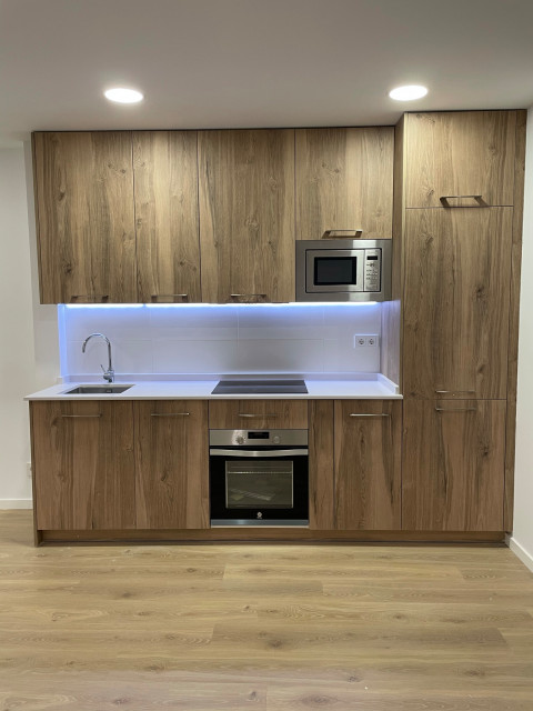 Proyecto E78 modern-kitchen