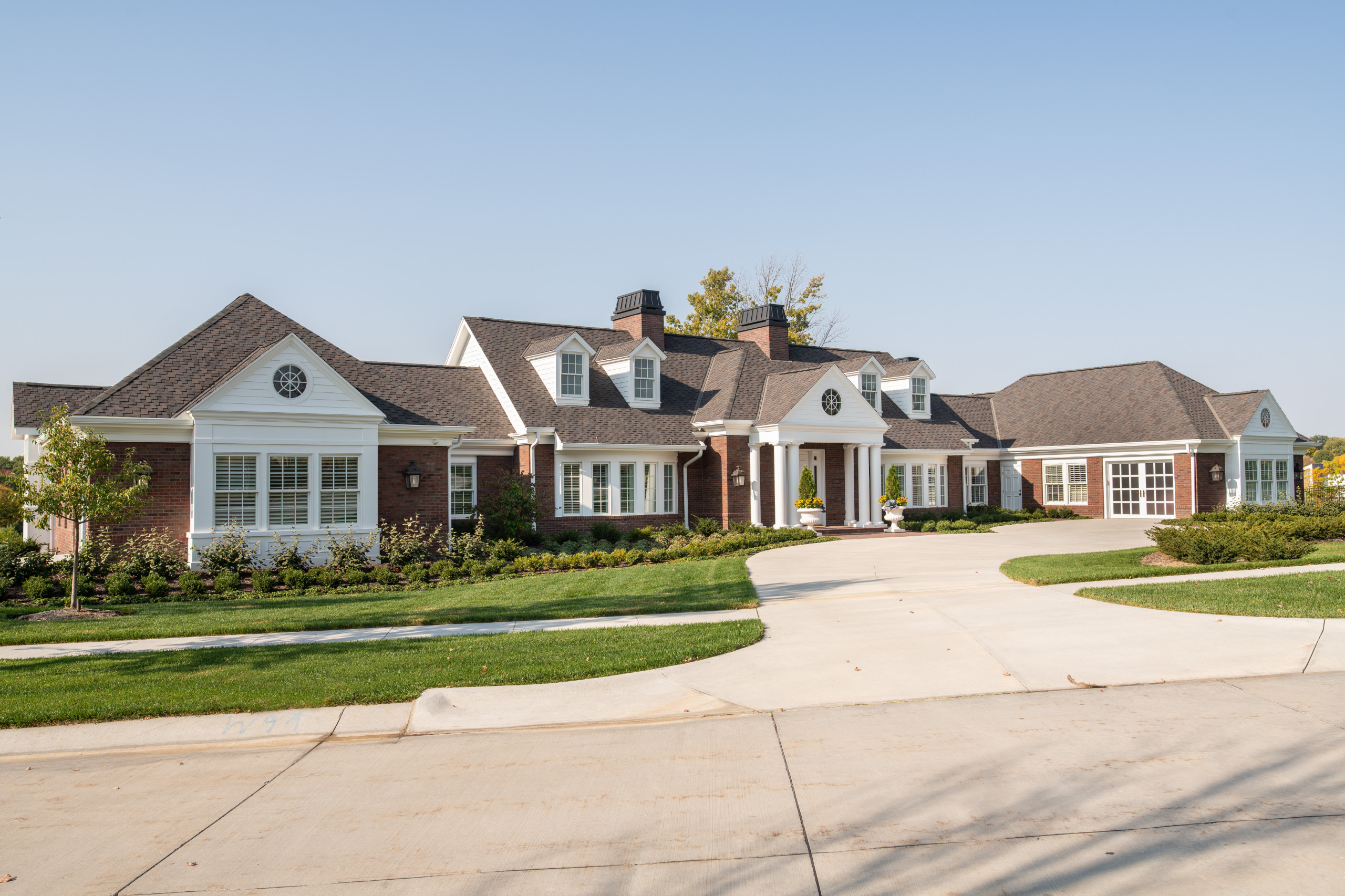 Traditional Estate Home | Sterling Ridge Estates