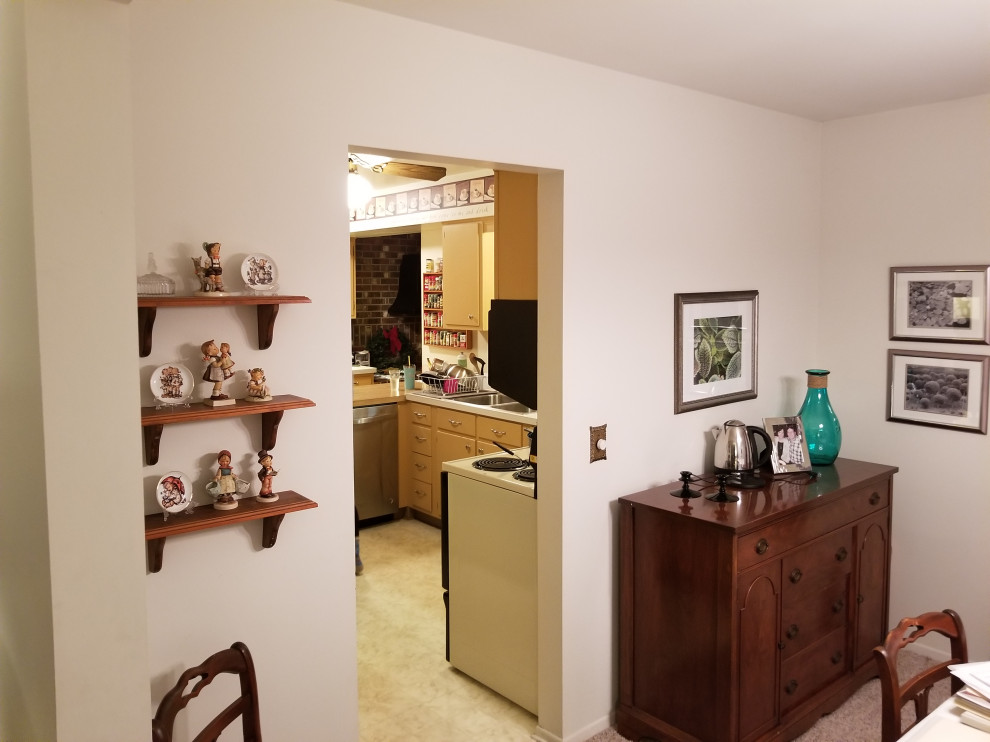 White Shaker Kitchen & Formal Livingroom