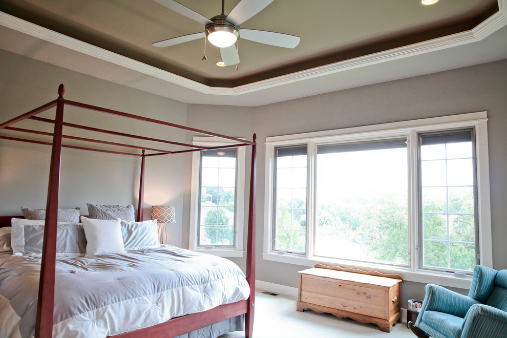 Home design - transitional home design idea