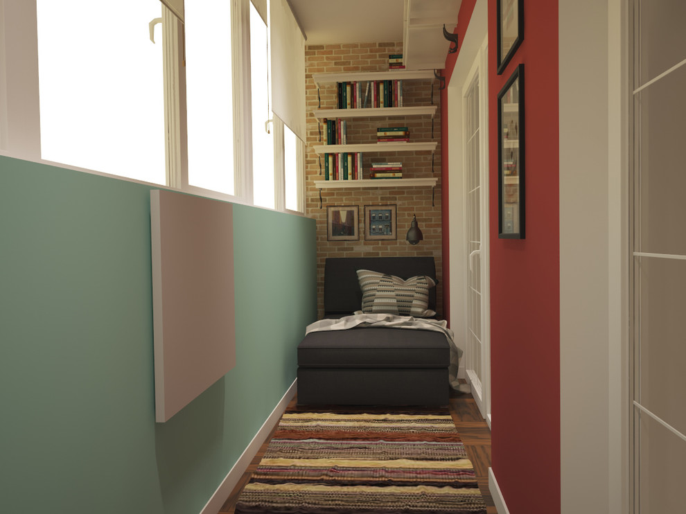 Квартира маленькая, холостяцкая с кабинетом и «дачной» лоджией