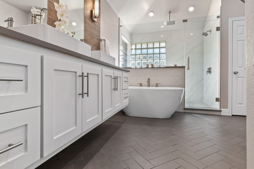 Master Bath - Contemporary - Bathroom - Dallas - by Megan Bailey ...