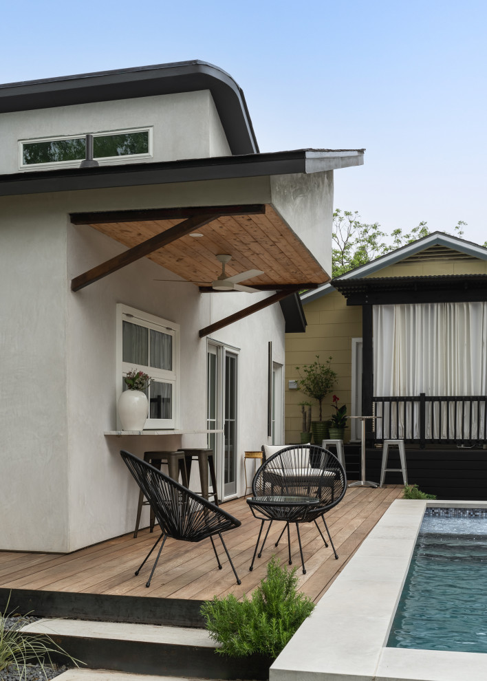 Deck - contemporary backyard ground level deck idea in Austin