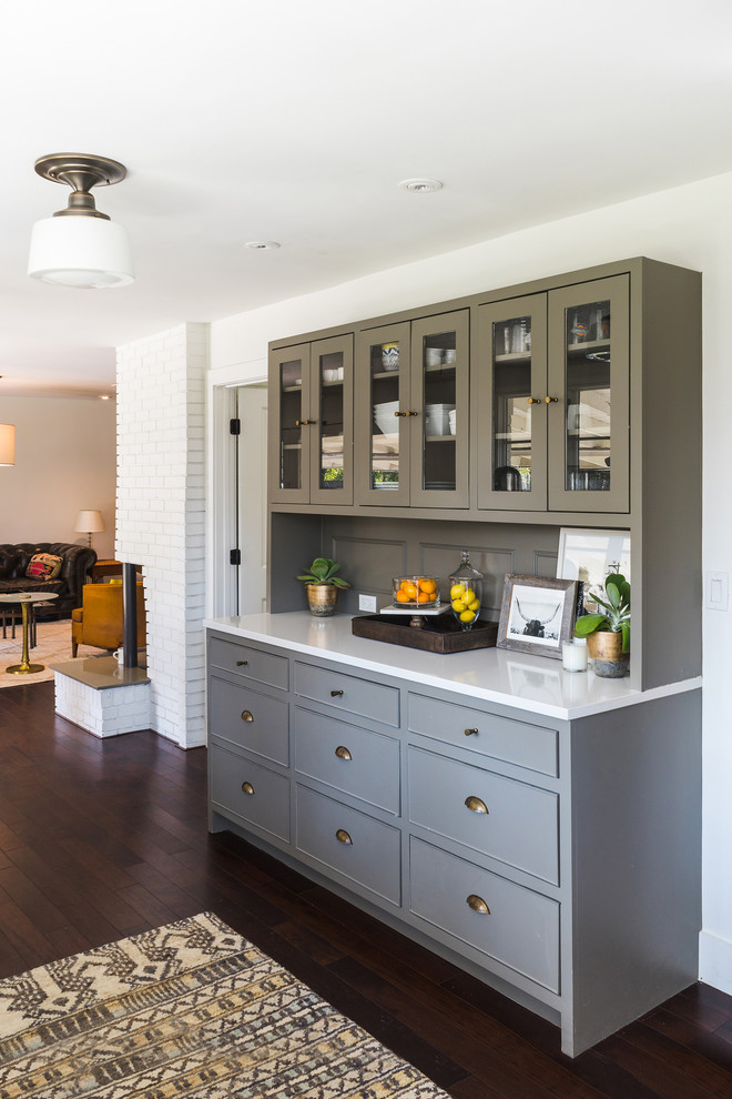 Transitional kitchen photo in Austin