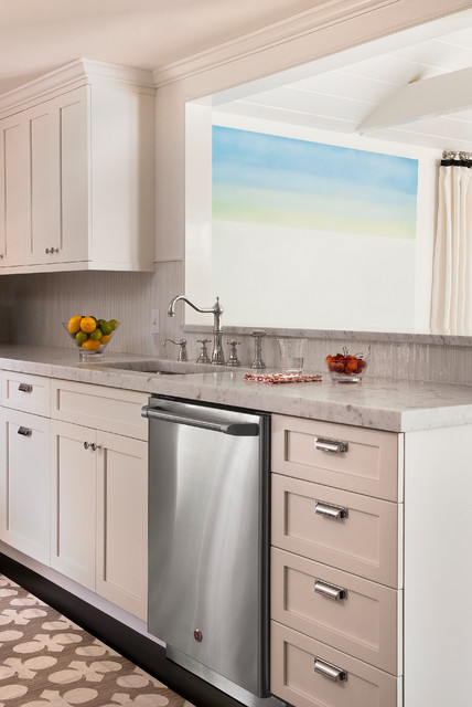 Nantucket Polpis Road coastal-kitchen