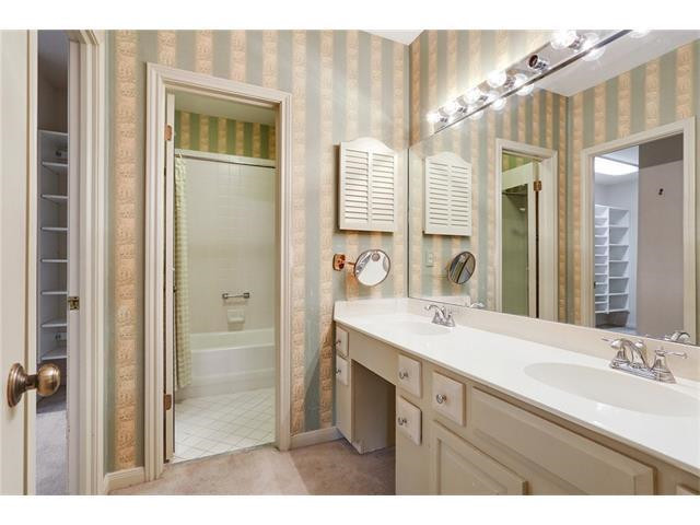 Midcity Bathroom