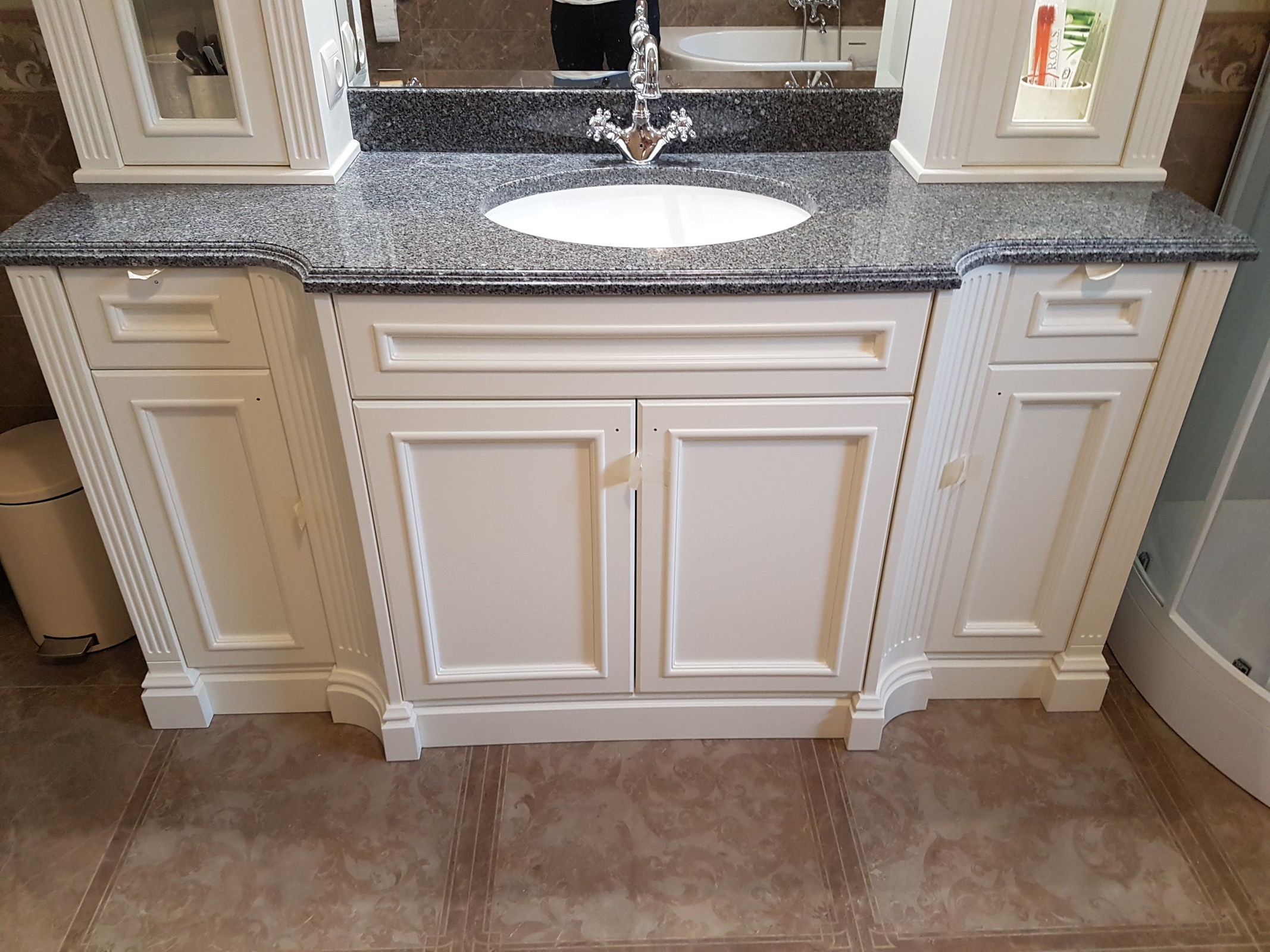 Мебель в ванную