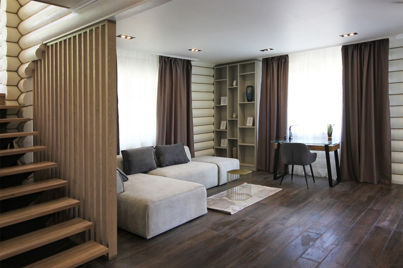 Срубовой коттедж 38 в п.Рощино, Ленинградская обл. Царство-Королевство