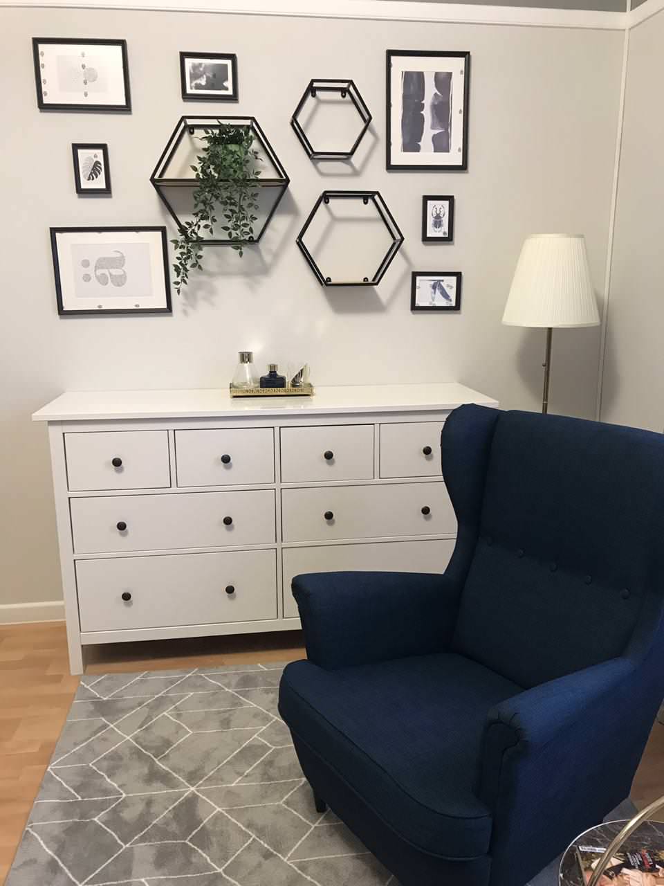 Шестиугольные дизайнерские полки