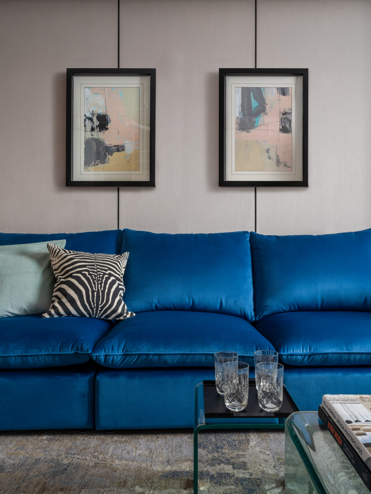 КВАРТИРА НА МОСФИЛЬМОВСКОЙ