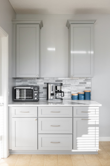 Traditional Kitchen Remodel Done in Willow klassisk-koekken