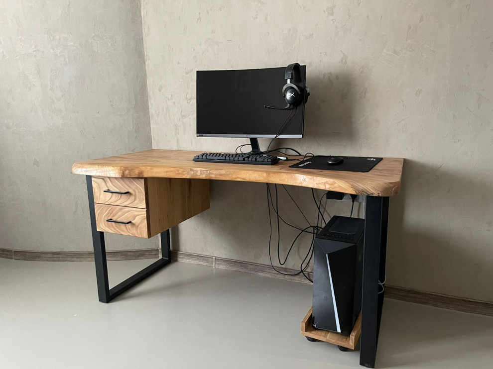 Стол компьютерный из слэба