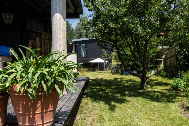 SIED | Abbruch und Neubau eines Wochenendhauses contemporary-house-exterior