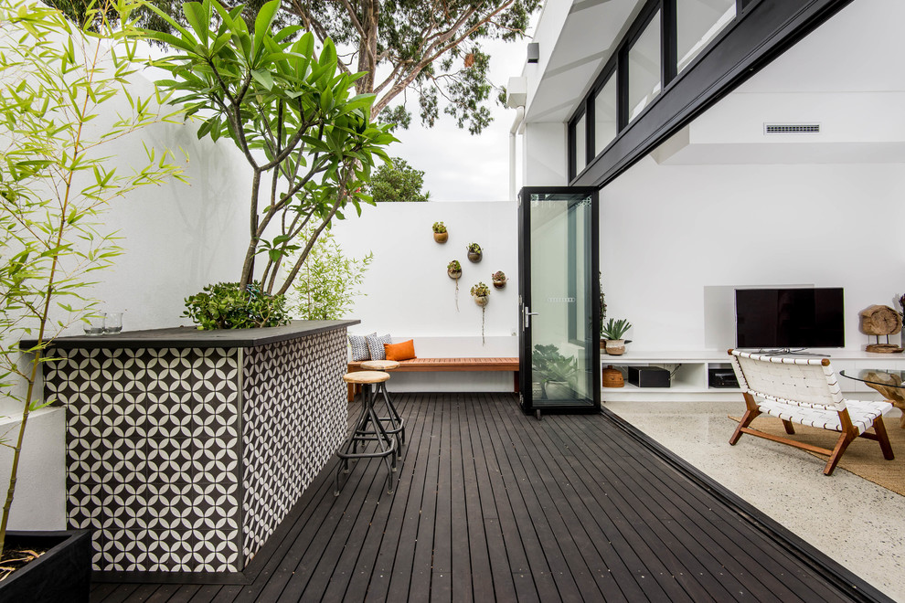 This is an example of a contemporary deck in Perth.