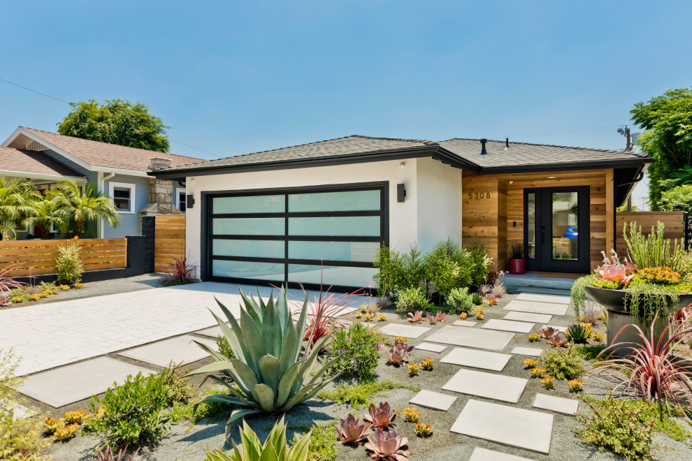 Range View Ave.