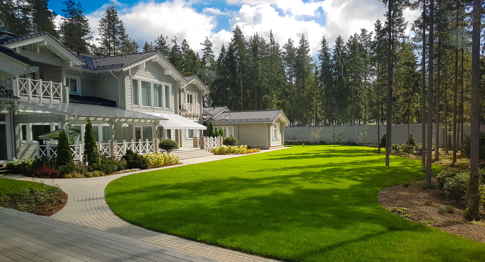 Семейное гнездо в посёлке Ленинское