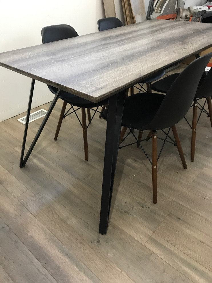 my table matches my floors /. I need ideas.