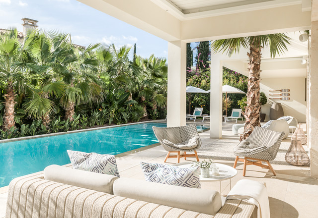Gecko House coastal-deck