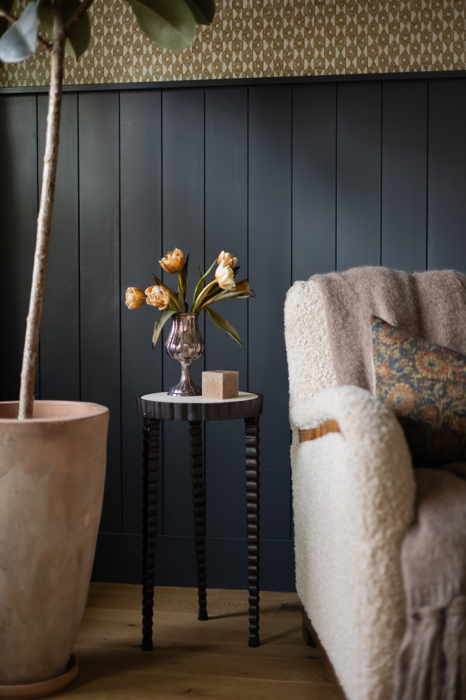 Home design - transitional home design idea in Austin