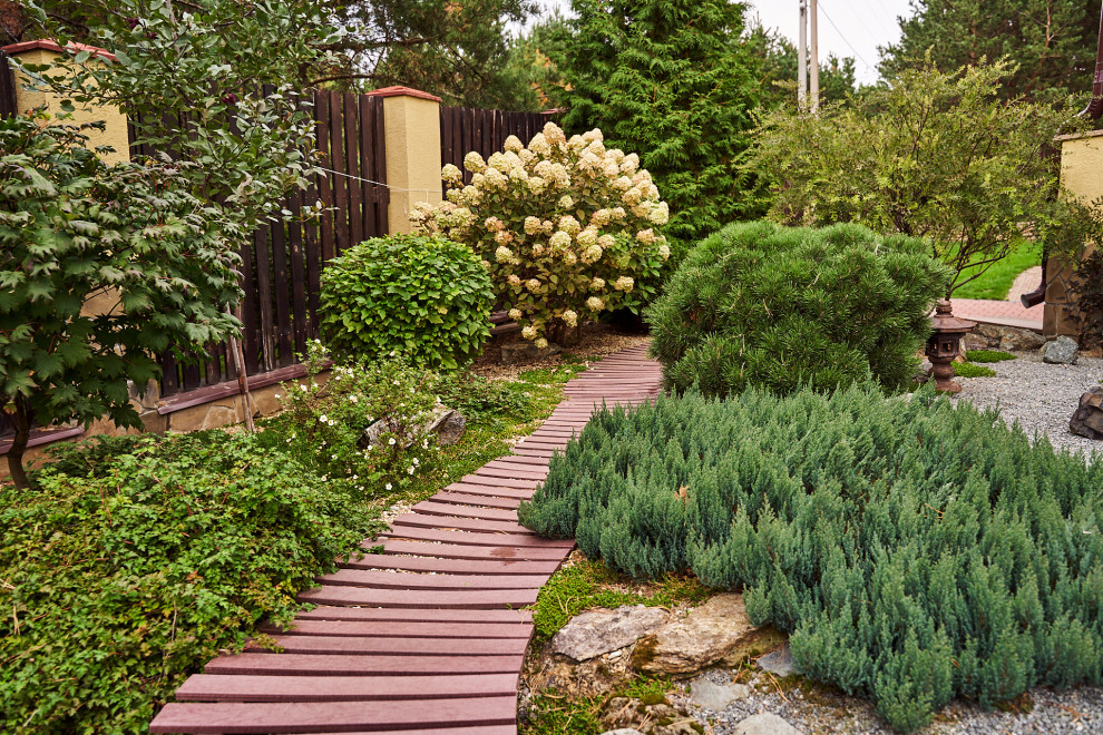 Японский садик "Живи,созерцая..."