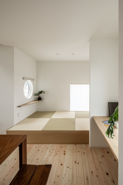 高気密・高断熱　冬寒くない家 skandinavisch-wohnzimmer