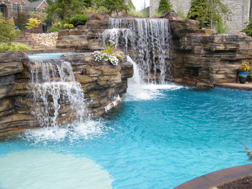 Design ideas for a tropical pool in Other.