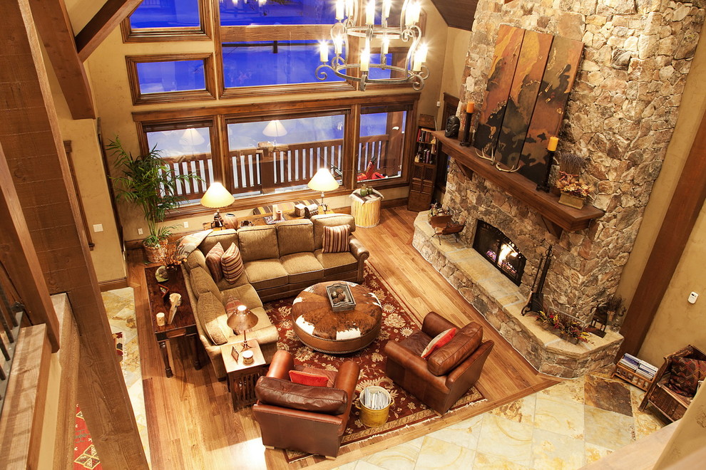 Photo of a traditional family room in Salt Lake City.