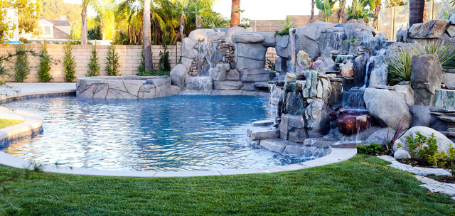 Waterfall Oasis tropisk-pool