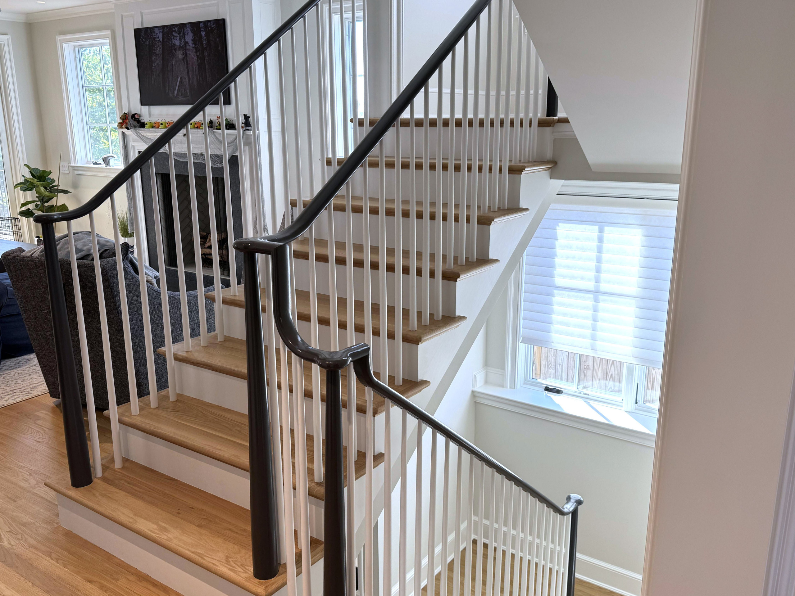142_Airy Staircase with Over the Post Balustrade, Arlington, VA