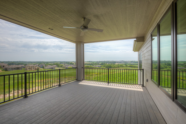 Deer Creek Reserve | Spring 2018 american-traditional-terrace